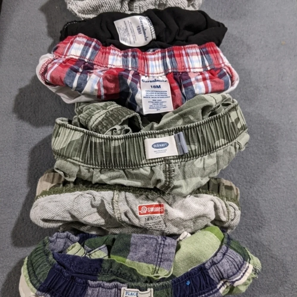 Boys shorts bundle 18 months black‎ gray camo plaid